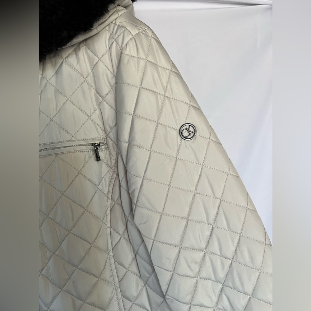 CALVIN KLEIN JACKET